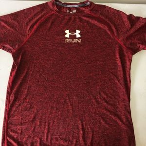UA Run Twist short sleeve t-shirt